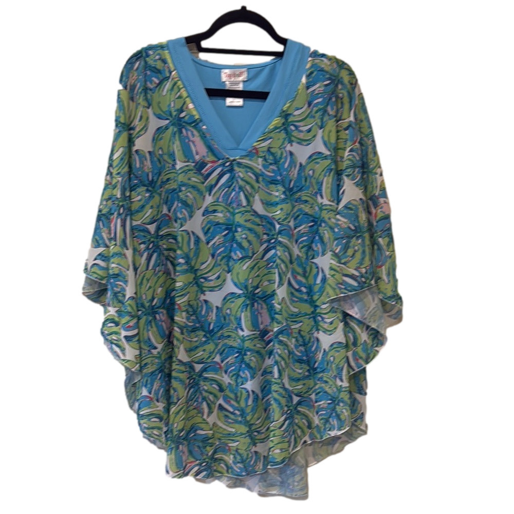 Top it off tank and poncho, large 🔵
